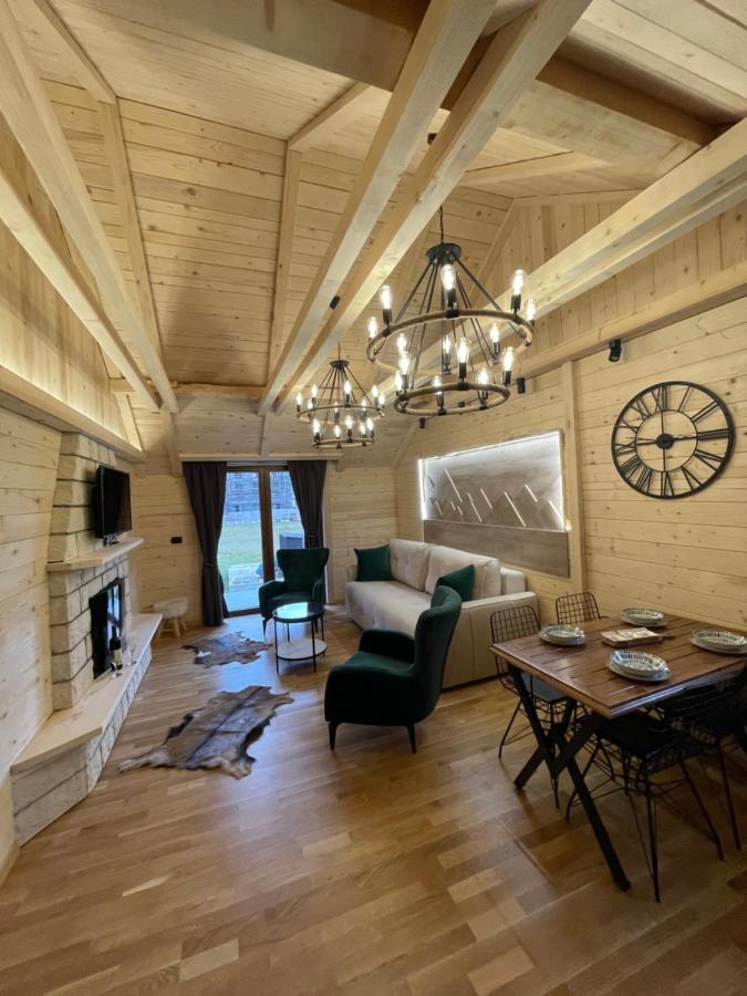 Chalet Montenegrina With Jacuzzi 콜라신 외부 사진