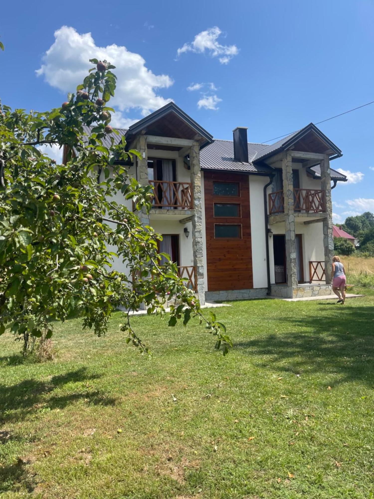 Chalet Montenegrina With Jacuzzi 콜라신 외부 사진